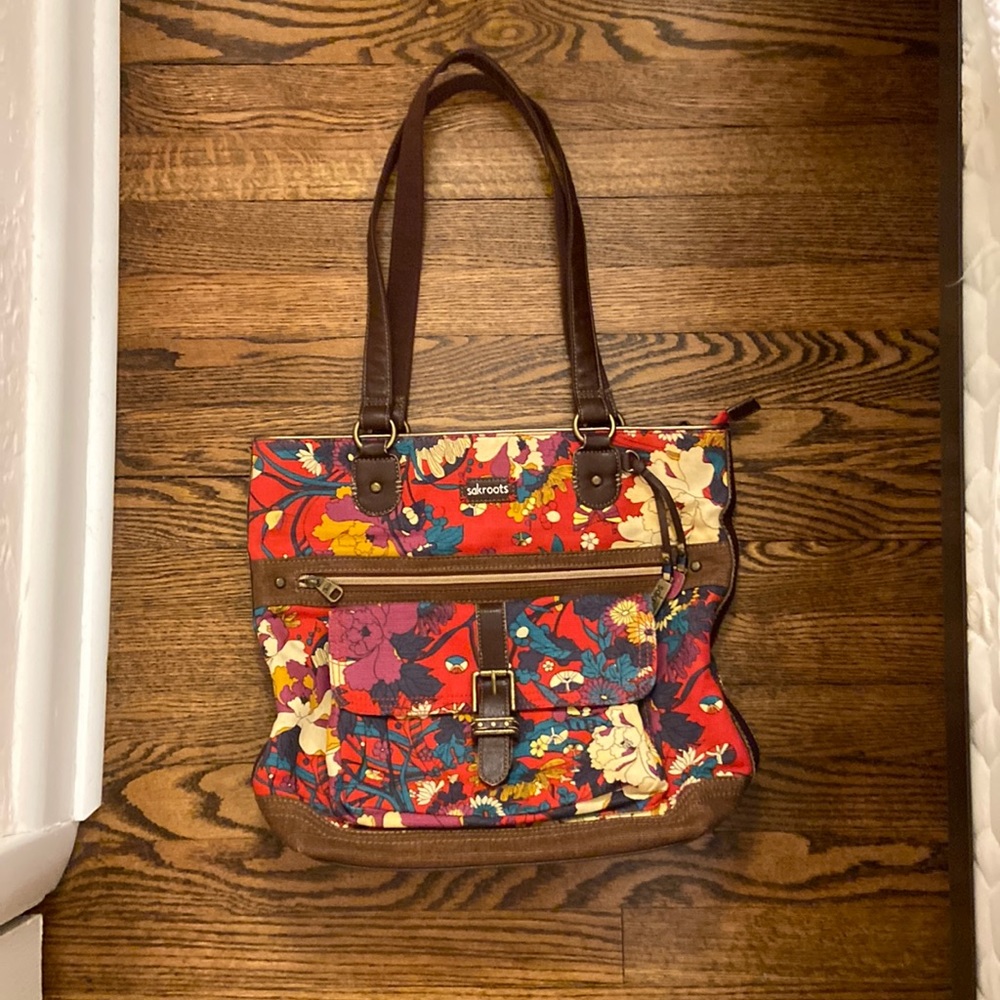 Sakroots Peace, Medium Tote Satchel, Crimson Flower